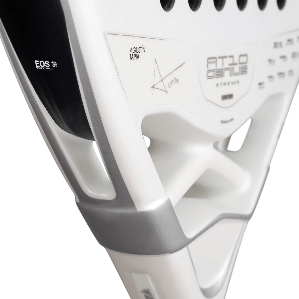 מחבט פאדל Nox AT10 Luxury Genius Attack 12K Alum XTREM 2026 – Agustín Tapia