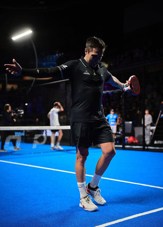 ההבדלים בין צד שמאל לצד ימין בפאדל