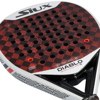 מחבט פאדל SIUX DIABLO REVOLUTION SANYO PRO 3 - SmashItPadel.co.il