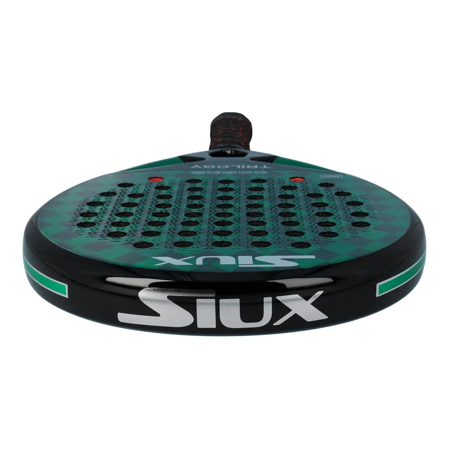מחבט פאדל SIUX TRILOGY CONTROL PRO 4 - SmashItPadel.co.il