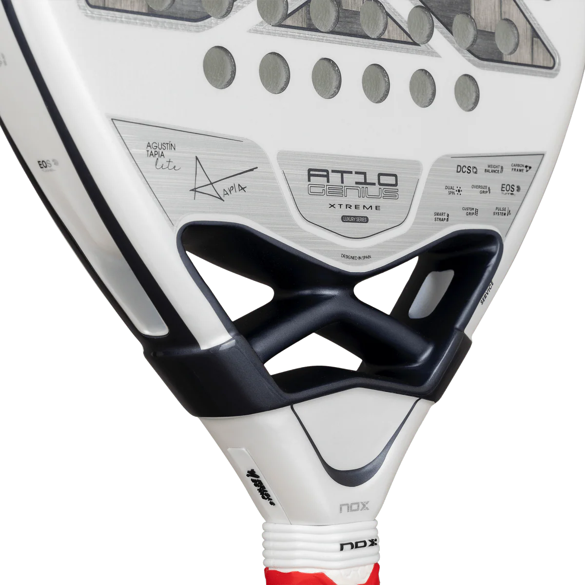 מחבט פאדל Nox AT10 Luxury Genius 12K Alum XTREM Lite 2026 – Agustín Tapia