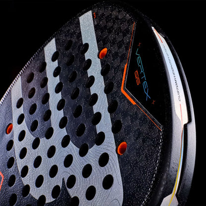 מחבט פאדל  Bullpadel Vertex 05 – Juan Tello