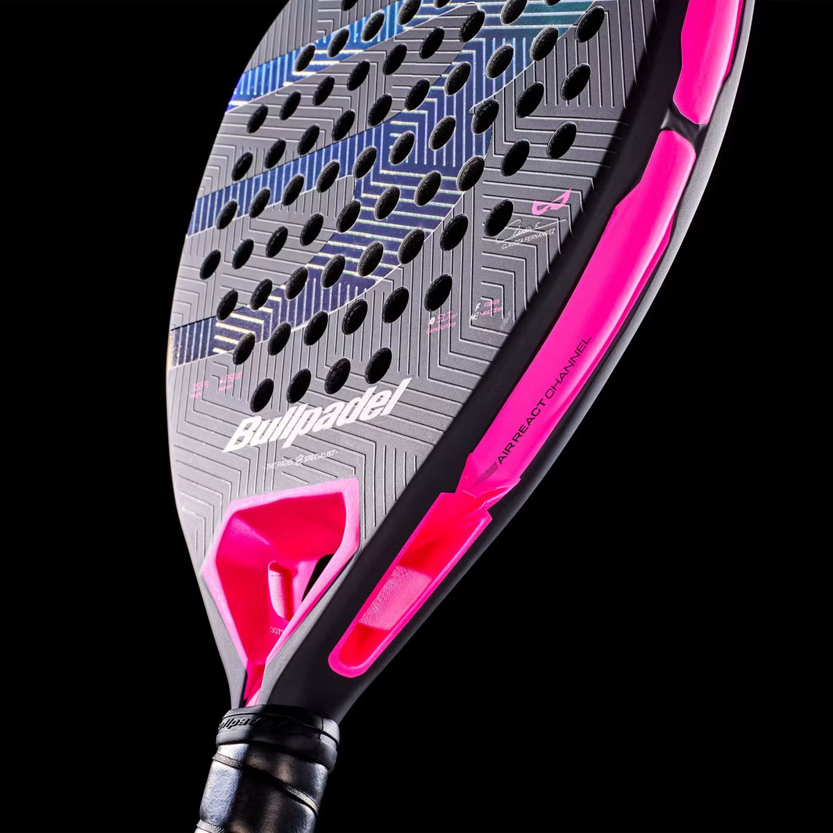 מחבט פאדל  Bullpadel Wonder – Claudia Fernández 2027